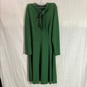 Eloquii Vibrant Green Long Sleeve Dress NWT